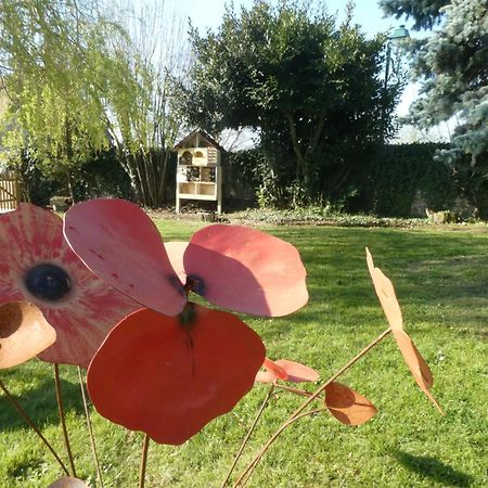 Bed and Breakfast La Bergerie-En-Vexin Jambville Esterno foto