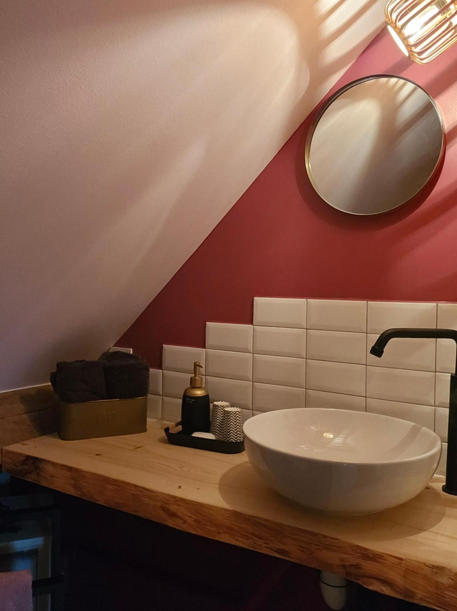 Bed and Breakfast La Bergerie-En-Vexin Jambville Esterno foto