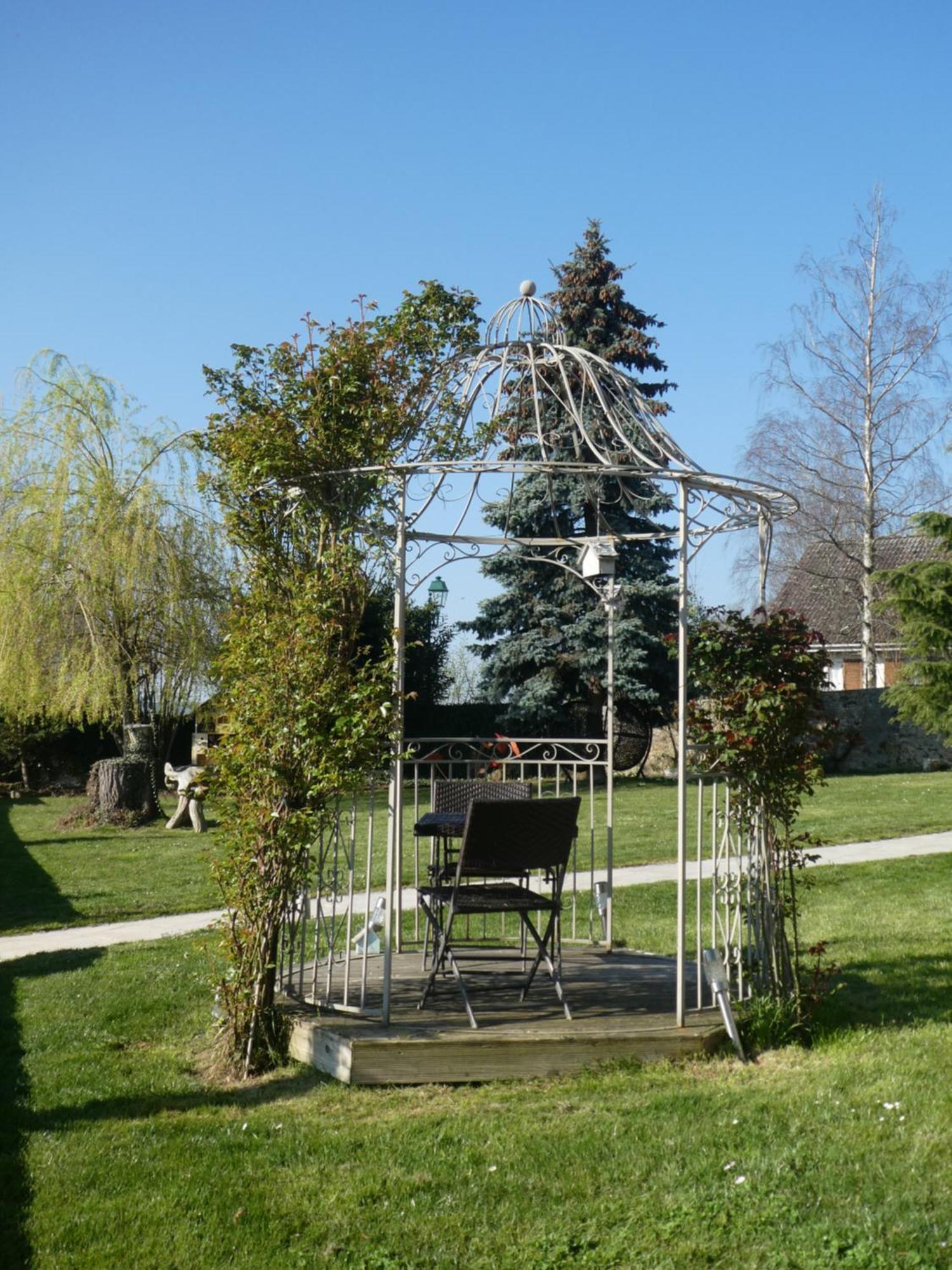 Bed and Breakfast La Bergerie-En-Vexin Jambville Esterno foto