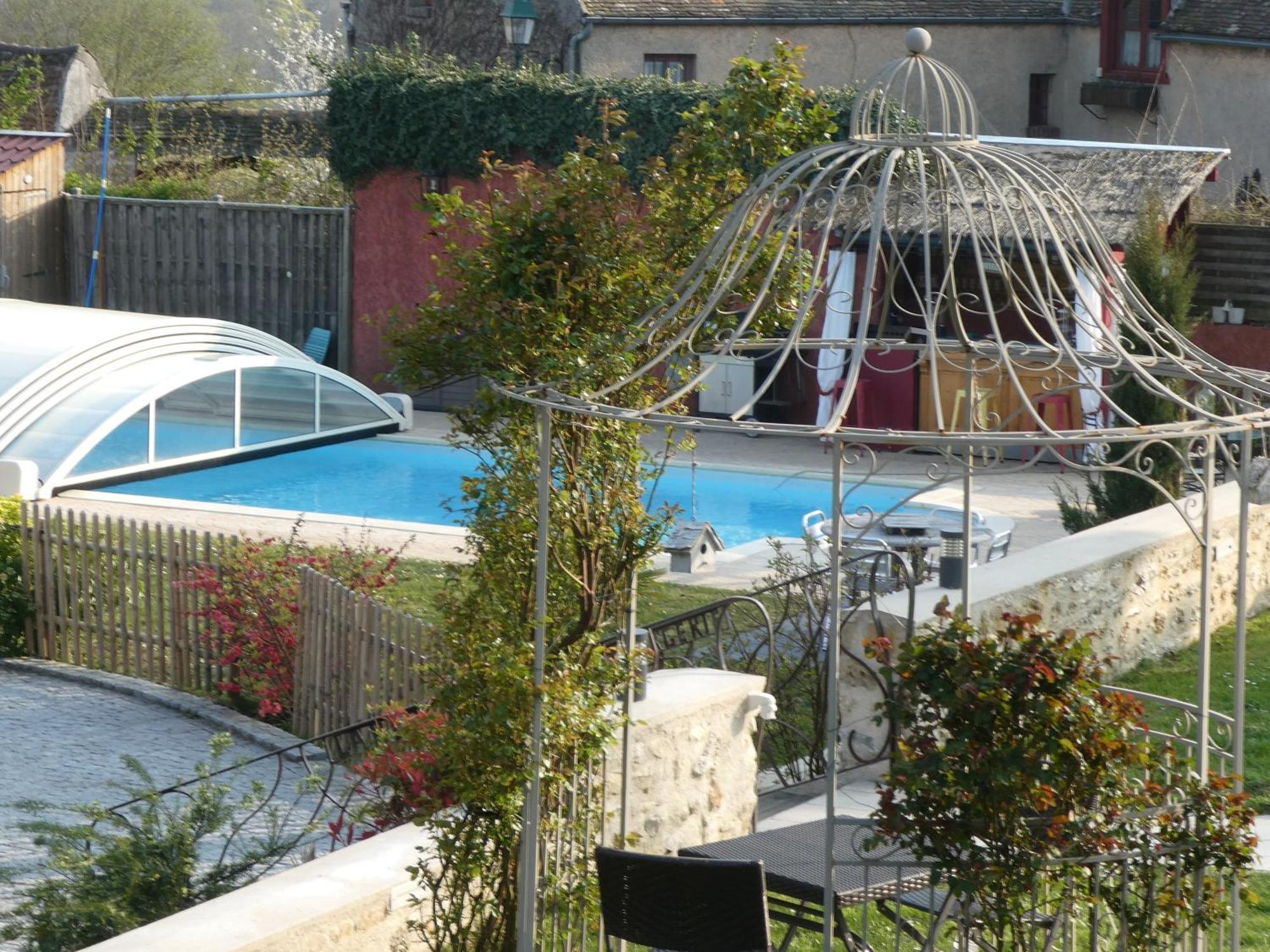 Bed and Breakfast La Bergerie-En-Vexin Jambville Esterno foto
